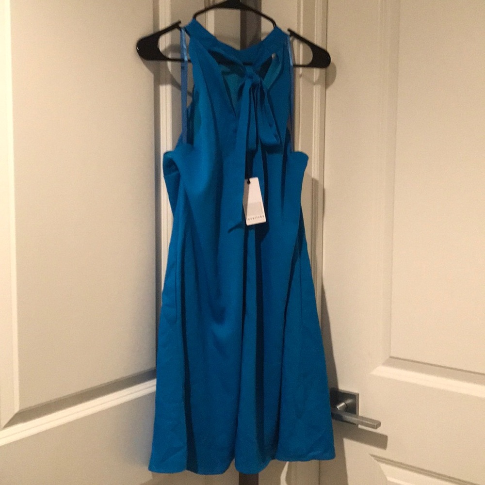 NEW Bow-Back Scalloped Loveriche Dress